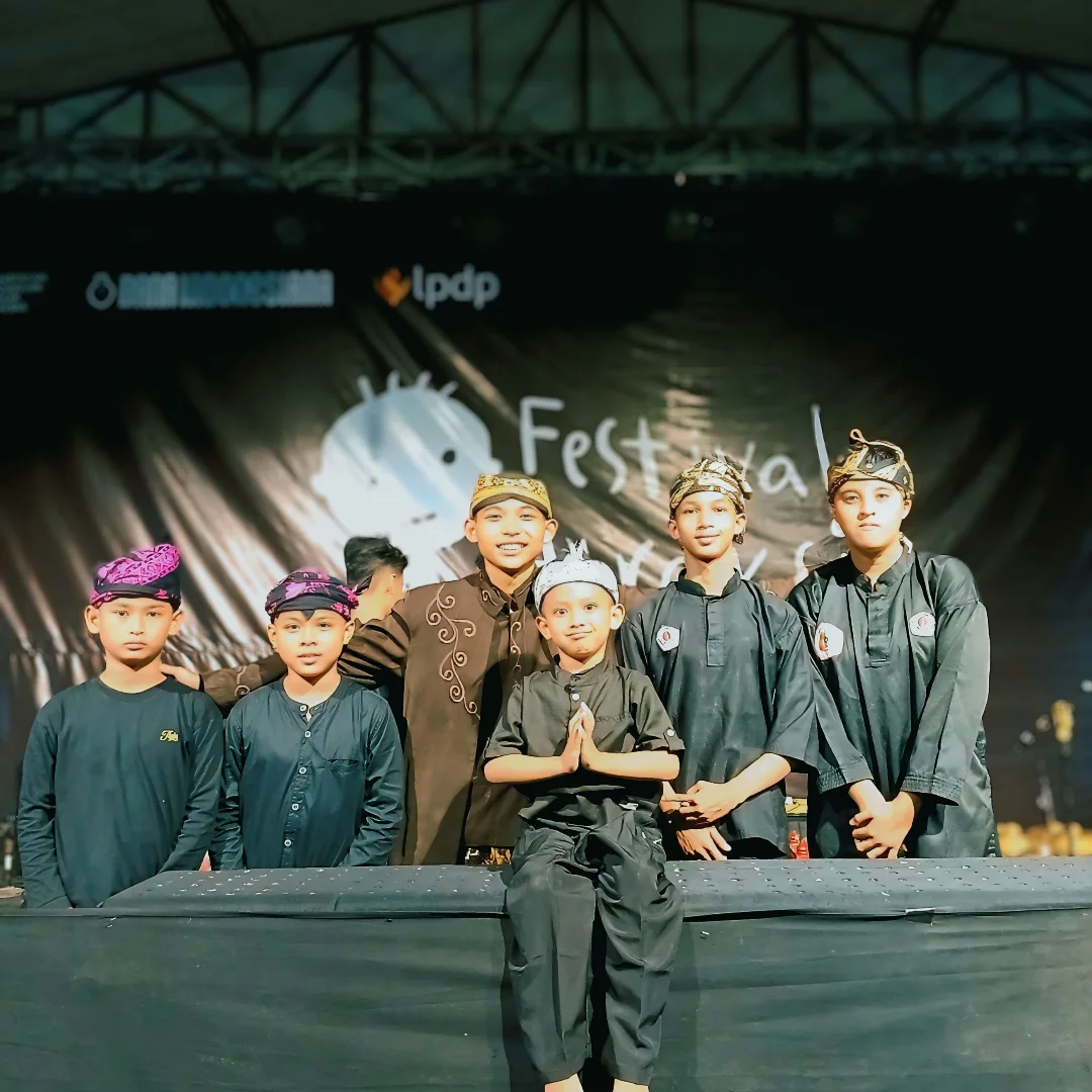 Kelas Wayang-Wayang Berkelas