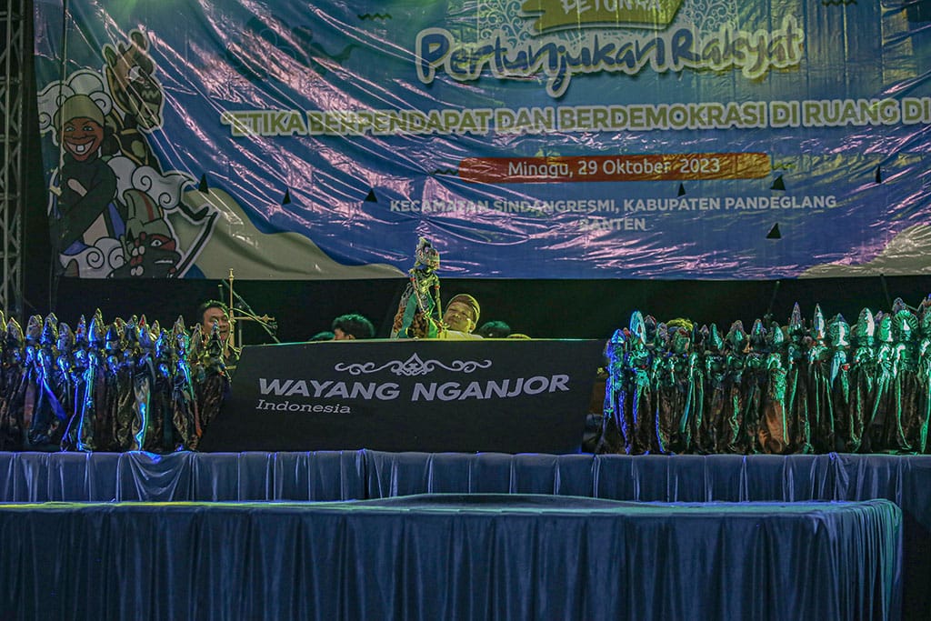 Wayang Nganjor