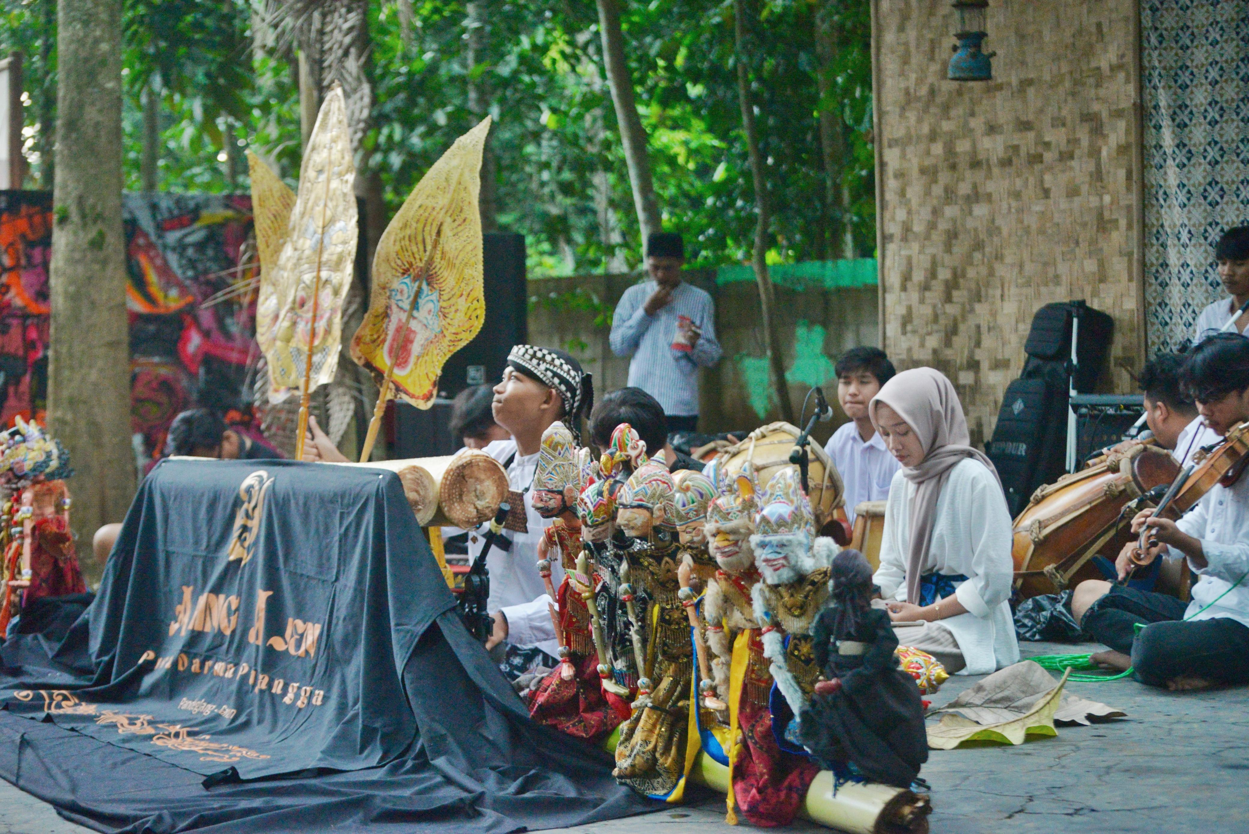 Wayang Nganjor Performance